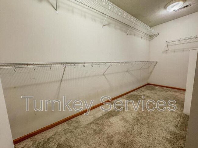 Building Photo - 15222 Curtis Ave