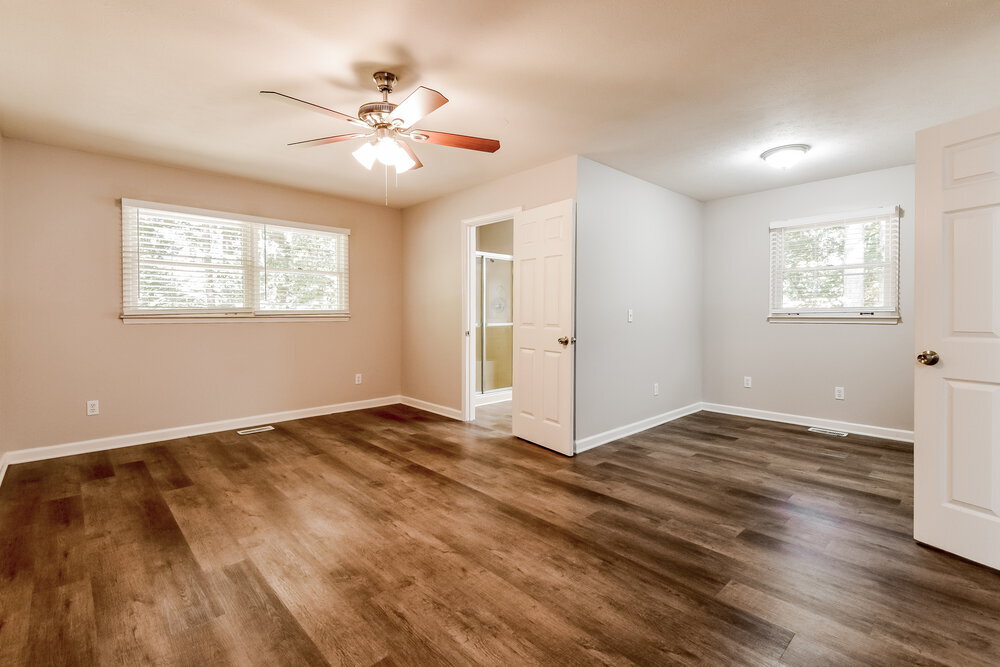 Building Photo - 6022 Belle Meade Ct