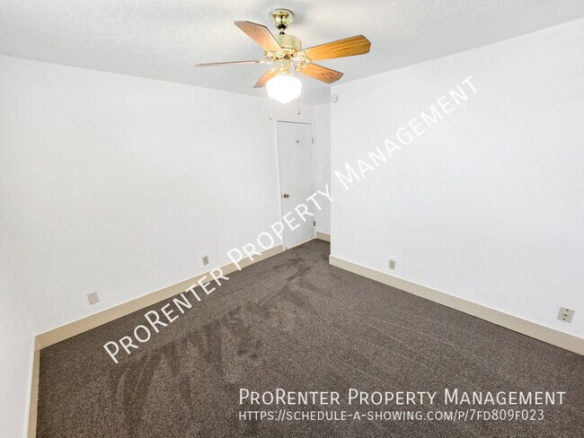 Building Photo - 1280 N 325 E