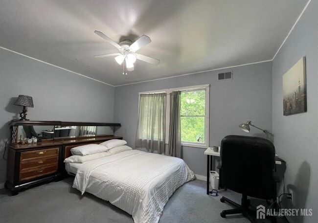 Building Photo - 56 West Side Ave