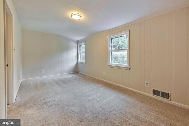 Building Photo - 3307 Beechtree Ln