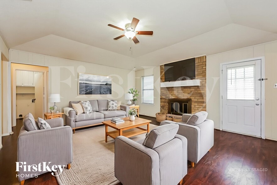 Building Photo - 6525 Constitution Dr