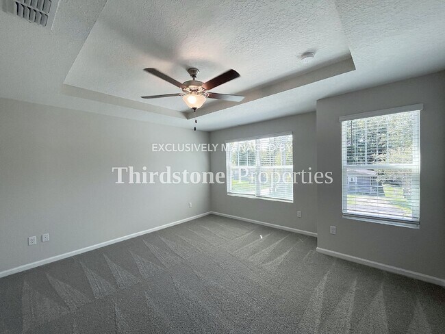 Building Photo - 1309 Pangola Dr