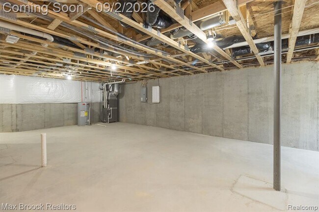 Building Photo - 4819 Glenora Dr
