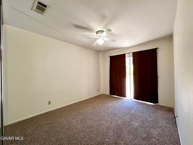 Building Photo - 6816 Hemp Ct
