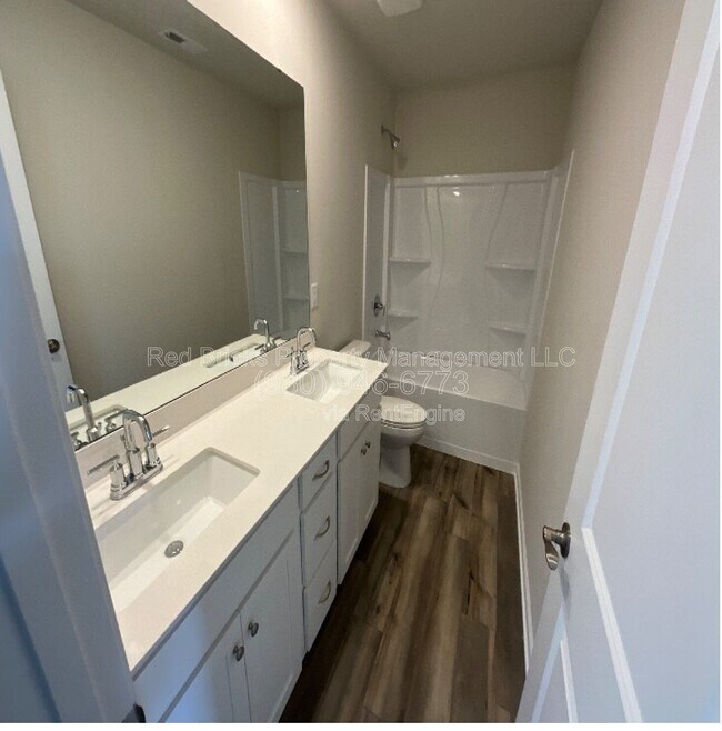 Building Photo - 1618 Swallow Tail Dr