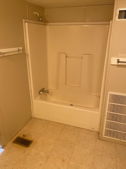 Building Photo - 7256 Opportunity Dr