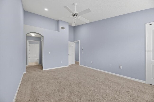 Building Photo - 13123 Kings Crossing Dr