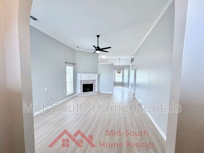 Building Photo - 434 N Ericson Rd