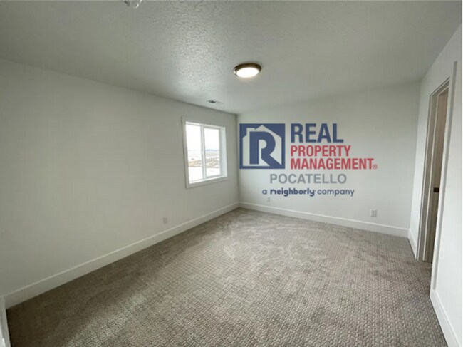 Building Photo - Brand New 3 bed 2.5 Bath Home- Double Car garage