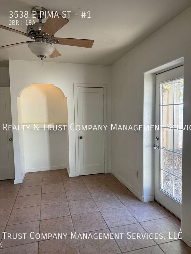 Building Photo - 3538 E Pima St