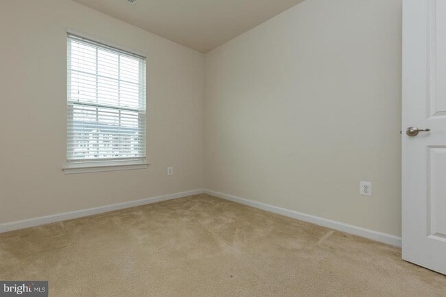 Building Photo - 4548 Alliance Way