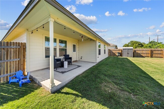 Building Photo - 5102 Karen Grn Dr