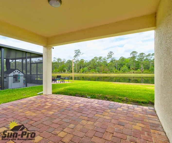 Building Photo - 5563 Estero Loop