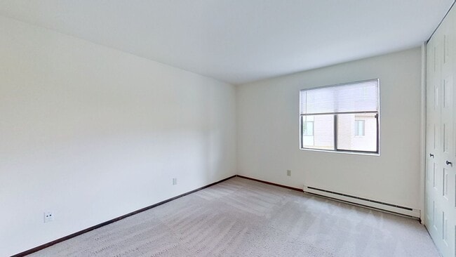 Building Photo - N76-W14525 Market Dr