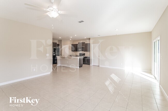 Building Photo - 5689 Kellar Cir
