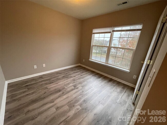 Building Photo - 6632 Centerline Dr