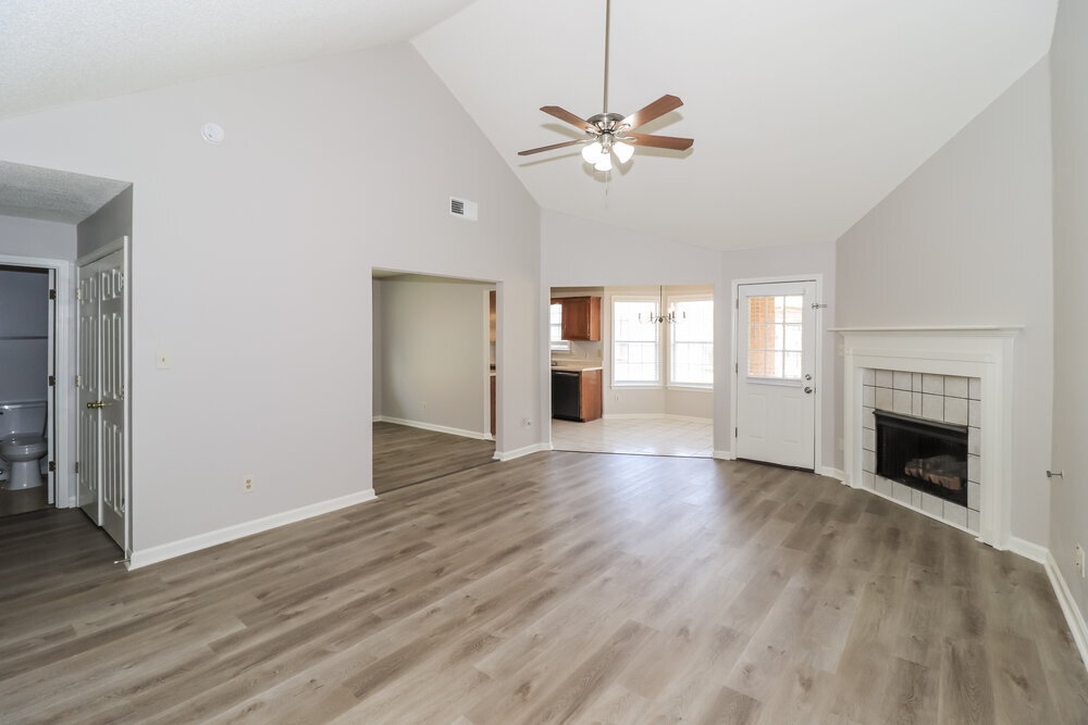 Building Photo - 6888 Skylar Mill Ave