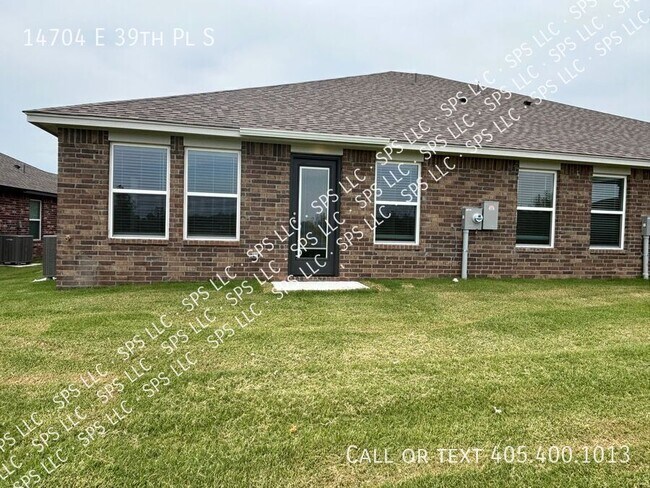 Building Photo - 14704 E 39th Pl S