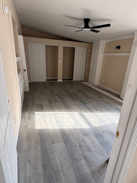 Building Photo - 3334 Oak Meadows Dr