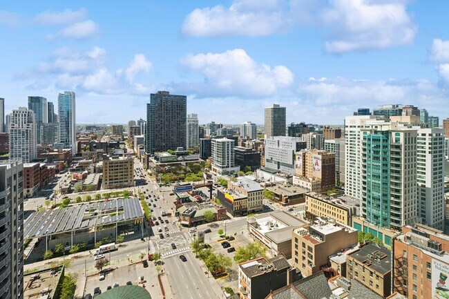 Building Photo - 33 W Ontario St