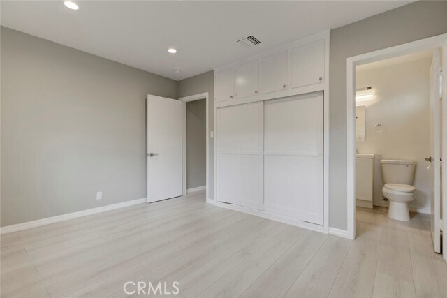 Building Photo - 10935 Nassau Ave