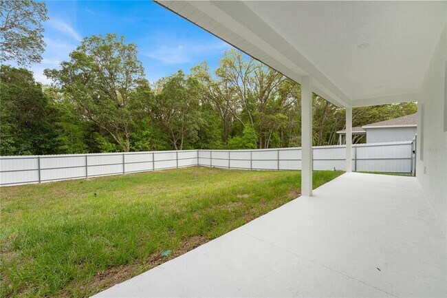 Building Photo - 7897 N Fieldstone Point