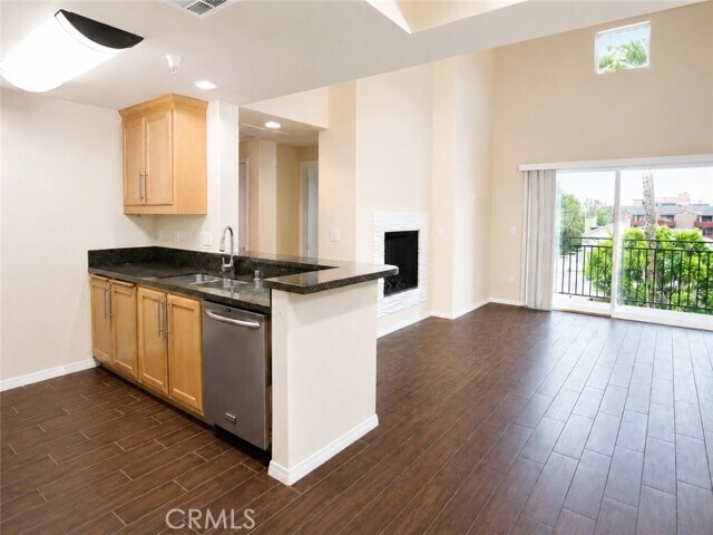Building Photo - 11925 Kling St