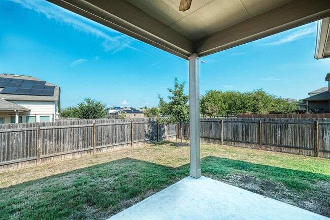 Building Photo - 10500 Crescendo Ln
