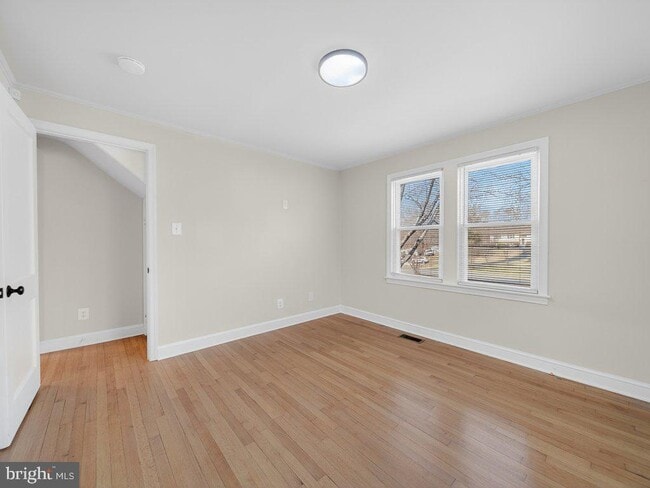 Building Photo - 9325 Brentsville Rd