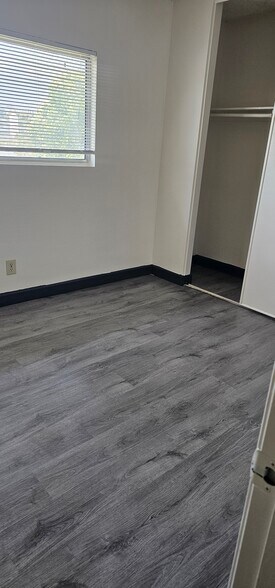 Building Photo - 204 Grayson Way