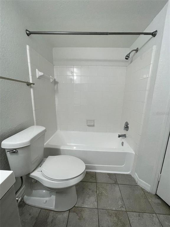Building Photo - 2206 Antigua Pl