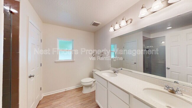 Building Photo - 544 Bluejack Ln