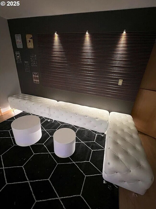 Building Photo - Modern Charm Meets Comfort – Spacious 3-Be...
