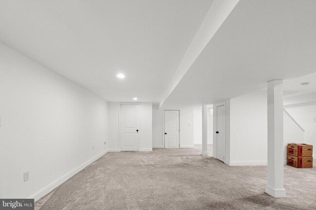 Building Photo - 7922 Babikow Rd