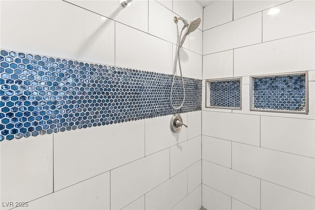 Building Photo - 1531 Commanche Dr