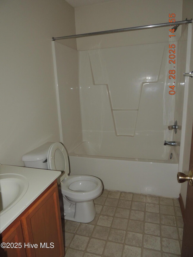 Building Photo - 100 Pisgah Ct