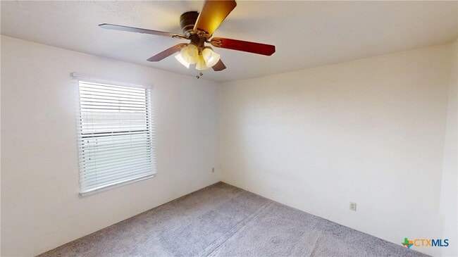 Building Photo - 3076 Carroll Dr