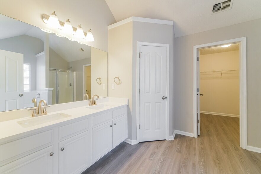 Building Photo - 4754 Spinepoint Way