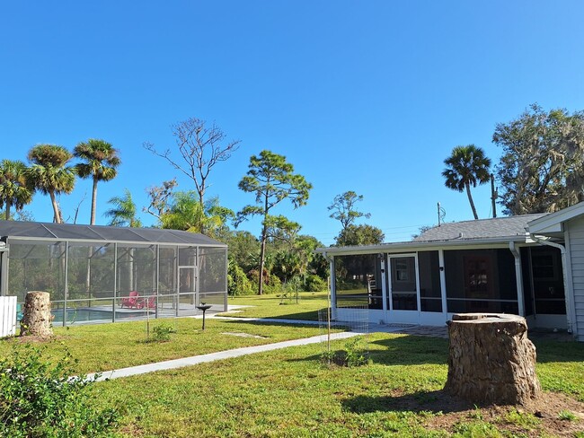 Building Photo - NEW SMYRNA BEACH MONTHLY RENTAL - POOL HOM...