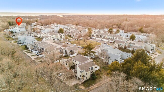 Building Photo - 133 Peddlers Dr