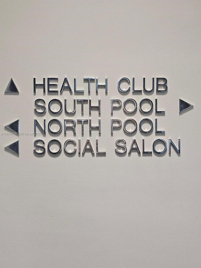 Building Photo - 1600 NE 1st Ave