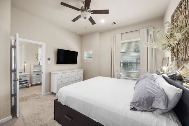 Building Photo - 15850 Black Grouse Dr