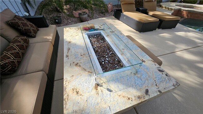 Building Photo - 2101 Grand Island Ct