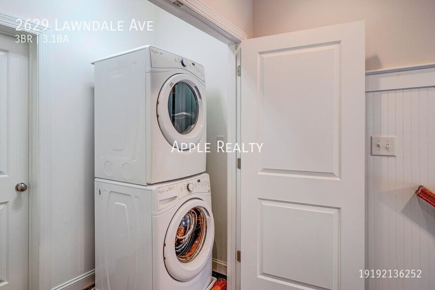 Building Photo - 2629 Lawndale Ave
