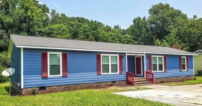 Building Photo - 303a Alice Dr