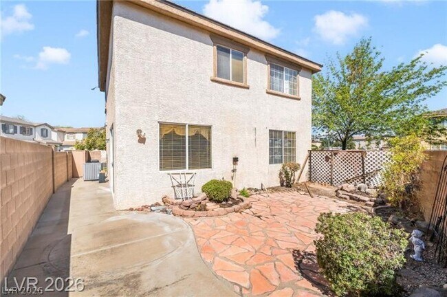Building Photo - 64 Playa Del Coco Ct