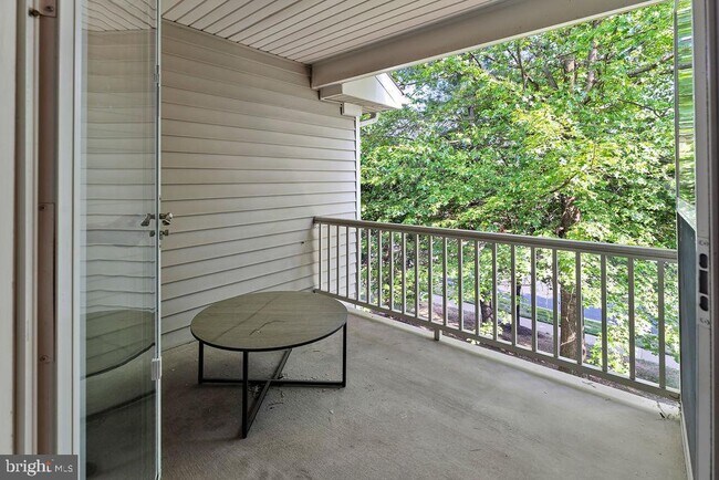 Building Photo - 6223 Wild Swan Way