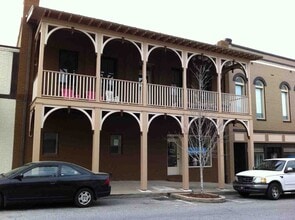 Building Photo - Contemporary Open Space  Downtown Loft