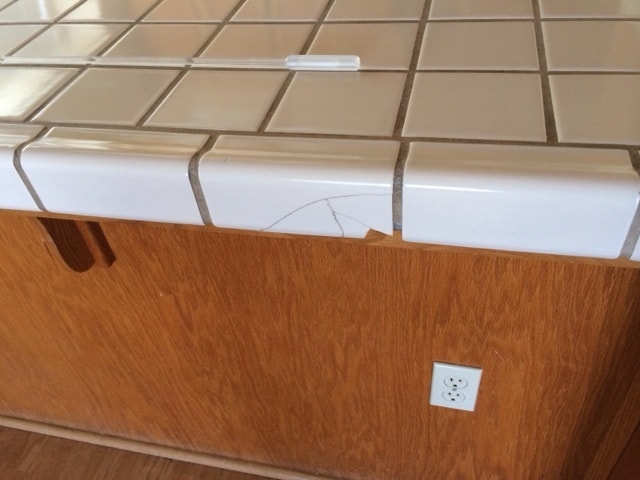 Building Photo - 384 Chestnut St